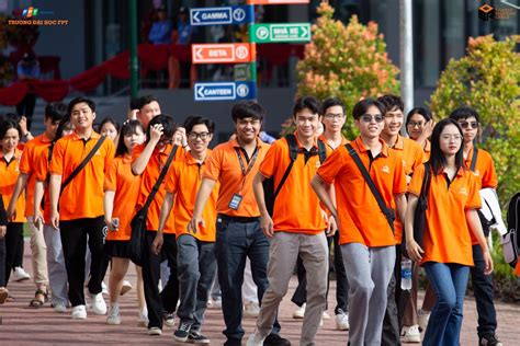 D O N Nh Ng Ng Nh H C Hot D N U Xu Th Trong N M Tr Ng I H C Fpt