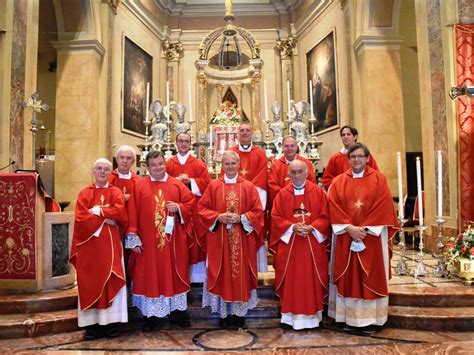 Comunit Pastorale San Paolo Della Serenza La Comunit Ha Salutato