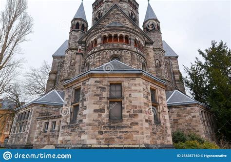 Neuf O El Nuevo Templo De Metz France Foto De Archivo Imagen De