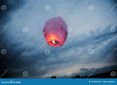 Balloon Fire Sky Lantern Flying Lanterns, Hot-air Balloons Lantern ...