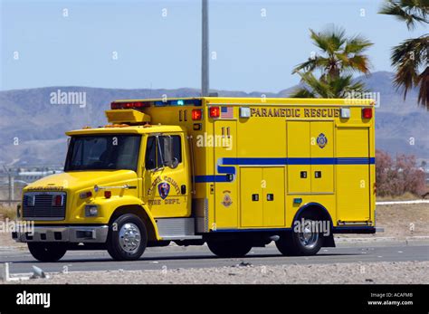 Paramedic Ambulance Usa Stock Photo Alamy