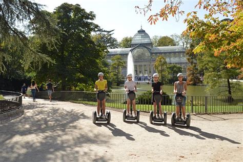 Excursão Segway emblemática em Madri Centro da cidade e Parque Retiro