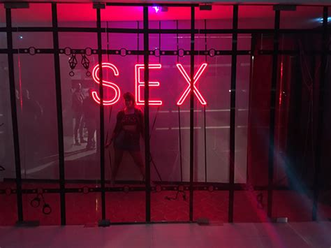 SEX de Jose María Muscari la pecera en Teatro Melos on Behance