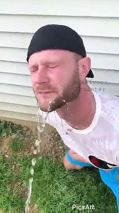 Vid Os Porno Gratuites Gay Qui Pisse Xhamster