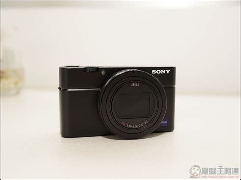 Sony RX100 M7 開箱 目前地表最完美的口袋相機 - 電腦王阿達