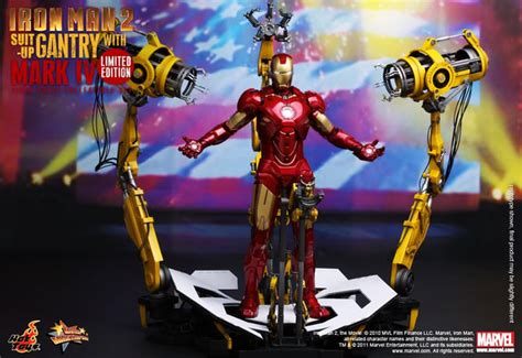 Hot Toys MMS Iron Man Suit Up Gantry W Mark IV Hot Toys Complete Checklist