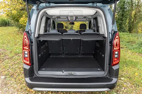 Citroen Berlingo III FL M 1 2 PureTech 110 KM 2024 VAN skrzynia ręczna