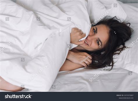 Portrait Sexy Nude Brunette Girl Lying Stock Photo 2272373907 Shutterstock