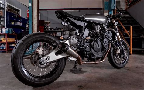 Hornet Special Inazuma café racer