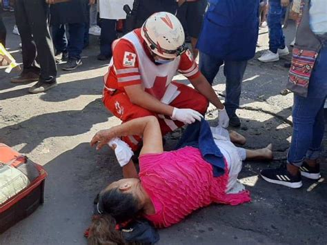 Camión Urbano Atropella A Abuelita En Veracruz