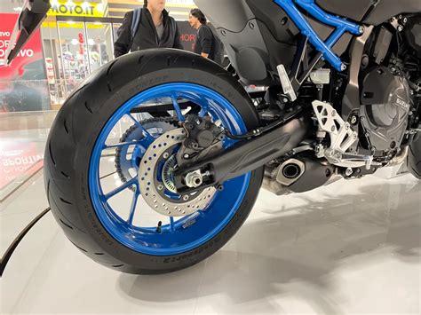 Suzuki Gsx S La Naked Inedita Svelata Ad Eicma Wedrive