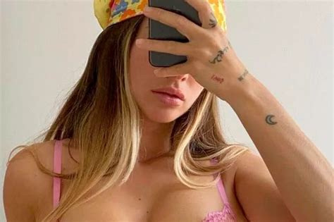 Instagram Model Thrills In Pink Lingerie Set As She Poses In Skimpy Thong Daily Star