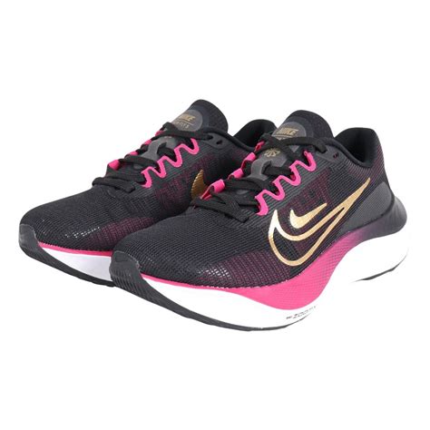 ナイキNIKEレディースランニングシューズ トレーニングシューズ Zoom Fly 5 DM8974 004 スポーツ用品は