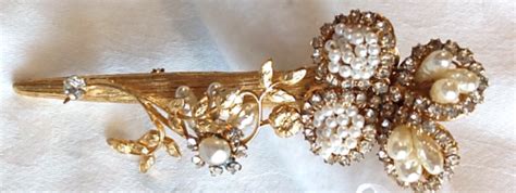 Vtg Hattie Carnegie Signed Trembler Flower Brooch Pearls Rhinestones Ebay