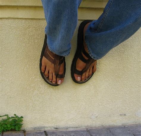 Comic Gay 9Arte Paparazzo Gay Pies Al Desnudo