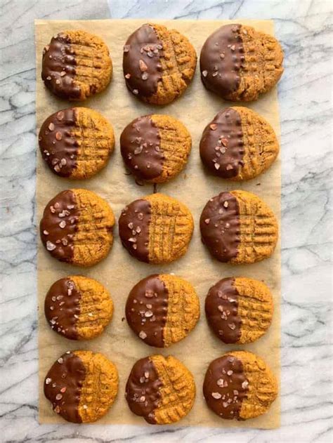 3 INGREDIENT CASHEW BUTTER COOKIES – Organically Addison