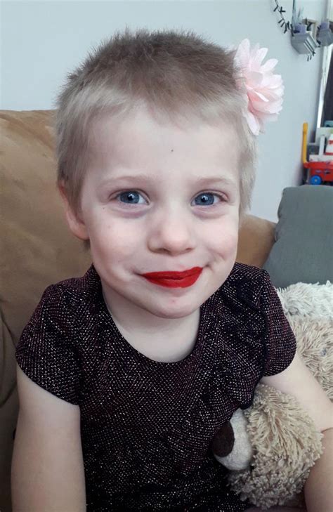 Mum Shaves Daughters Head After She Returns From Sleepover With Mullet