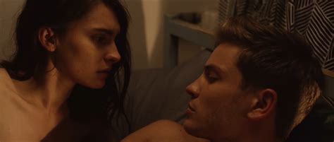 Nude Video Celebs Romina Kuper Nude Deine Farbe