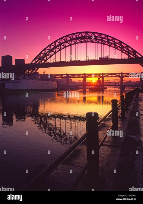 River Tyne Bridges Newcastle at sunset Stock Photo - Alamy