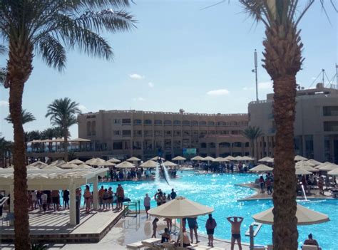 Подбор тура онлайн по всем туроператорам! Лучший поиск туров от People ...