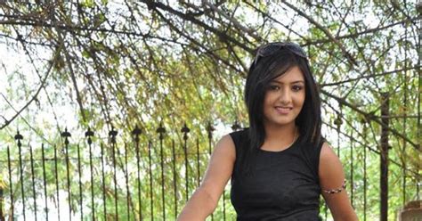 Kushi Mukherjee Hot Photos