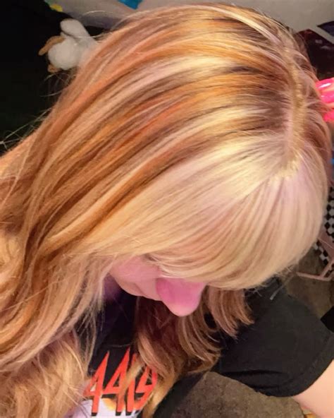 Ginger Hair Blonde Chunky Highlights Ginger Blonde Hair Ginger Hair