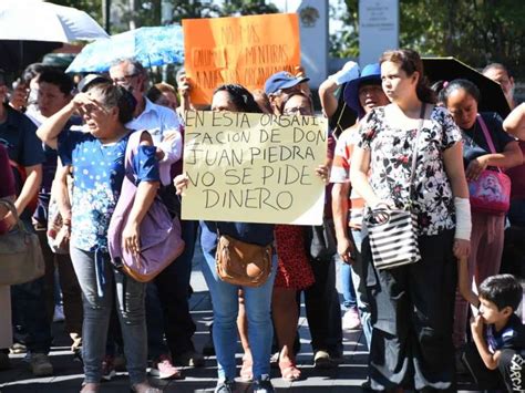 Siguen Las Protestas En Palacio Municipal De Xalapa Esto Exigen