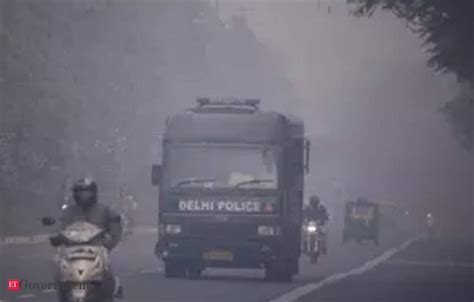 Amid Worsening Air Quality Delhi Govt Bans Plying Of Bs Iii Petrol Bs