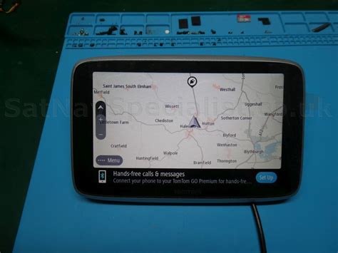 TomTom GO Premium Used - Satnav Specialist