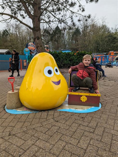 alton towers  cbeebies land reviews  day     family
