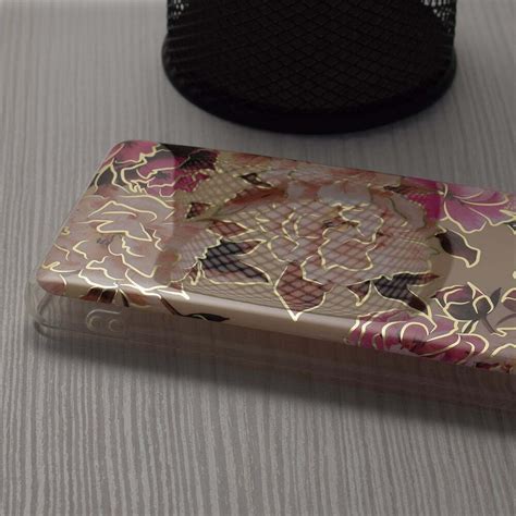 Samsung Galaxy S21 Силиконов калъф Mary Berry Nude PhonesDoc