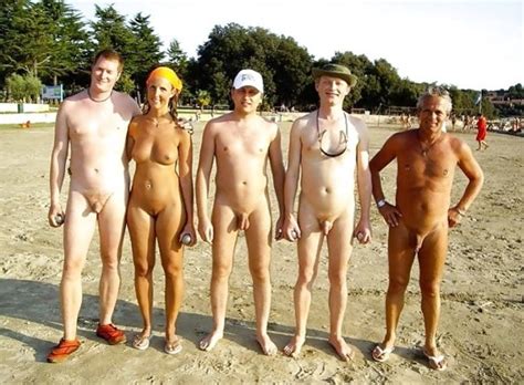 Naturist Beach Swingers ZB Porn