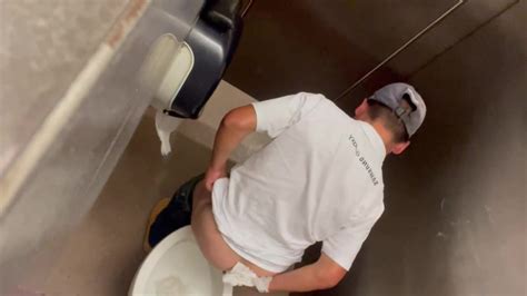 Wiping Ass Video Thisvid