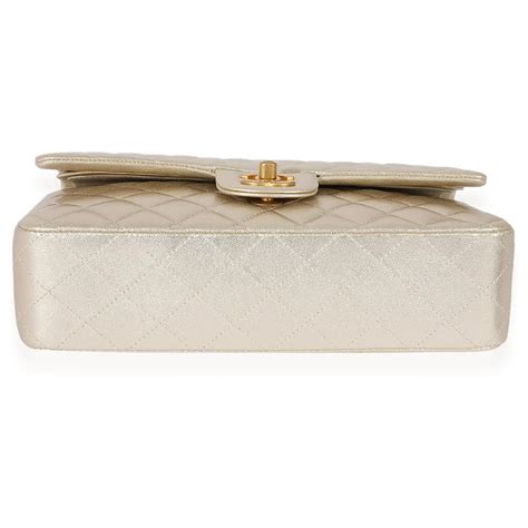 Timeless Chanel 22p Gold Lambskin Medium Classic Flap Bag Golden ...