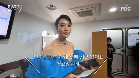 53세 김혜수 드레스 줄인 건 “30년 만에 처음” 비결은 당신의 건강가이드 헬스조선