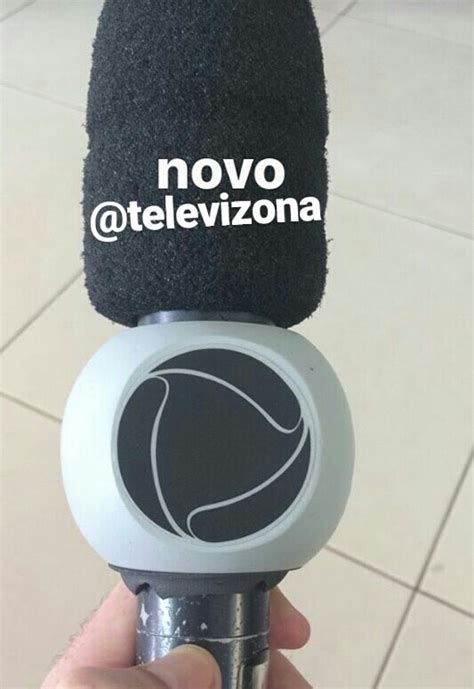 Voce Acha O Novo Microfone Da Record Parecido O Da Globo Happy