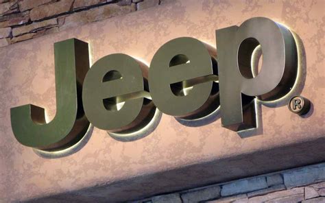Jeep Wrangler Is Poorly Lowered See What Happens Video