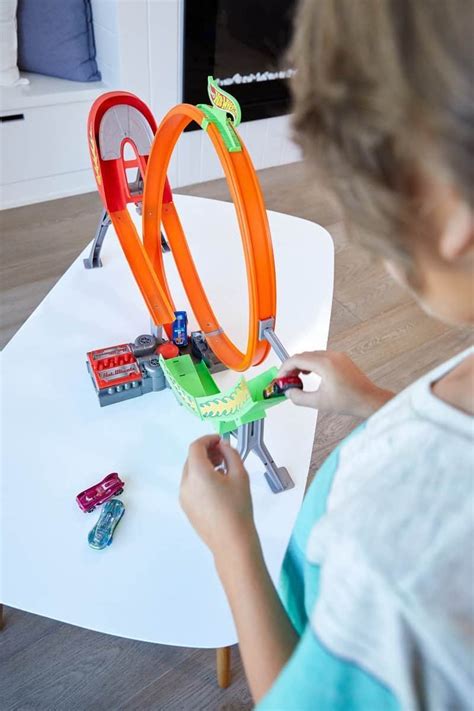 Hot Wheels Action Powershift Raceway Inclusief Autos Racebaan Toystop