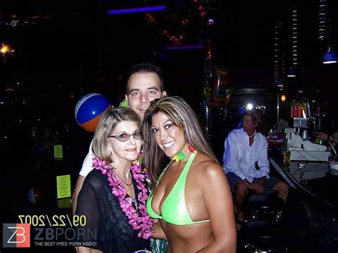 Mummies Gone Horny On Spring Break ZB Porn