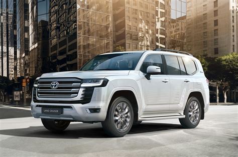 Land Cruiser 300 - теперь официально: новости на Женском автопортале ...