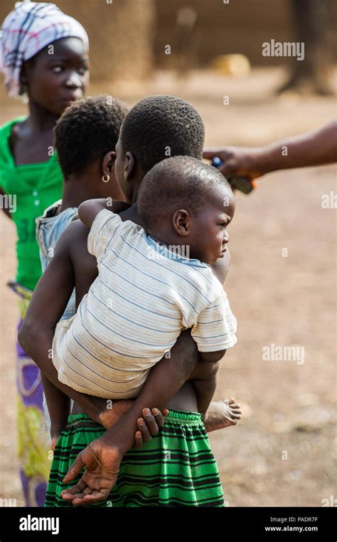 Accra Ghana Mars Ghana Non Identifi S Gar On Transporte Son