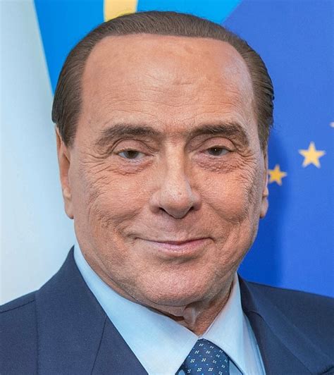 Italie Mort De Lancien Premier Ministre Silvio Berlusconi