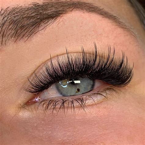 Strip Lash Look Lashes Perfect Eyelashes Eyelash Extentions Wispy Lashes