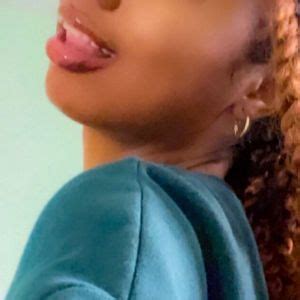 Rafaela Goulart Nude Photo 0019