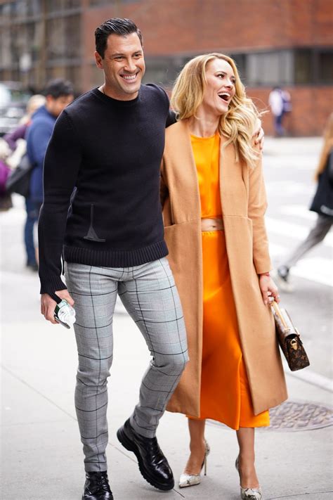 PETA MURGATROYD and Maksim Chmerkovskiy Out in New York 03/10/2020 – HawtCelebs