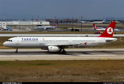 Tc Jmi Airbus A Turkish Airlines Mr Sadikoglu Jetphotos