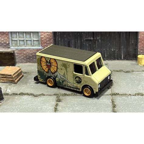 Hot Wheels Combat Medic Jurassic World Shopee Malaysia