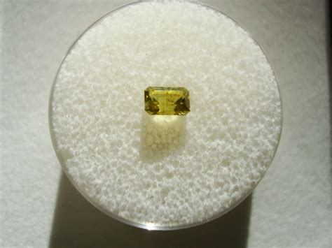 Facetedadmiremeteoriteperidot41ct