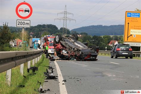 Bilder von Schwerer Unfall in Kulmbach Auto überschlägt sich auf B289