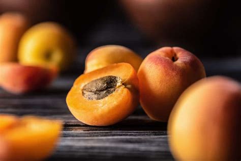 Simple Apricot Smoothie I Live For Greens